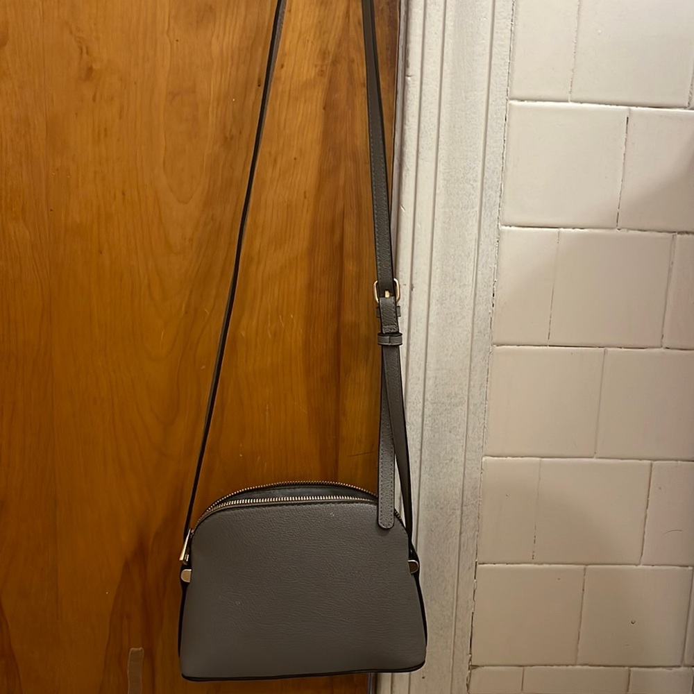 Crossbody purse